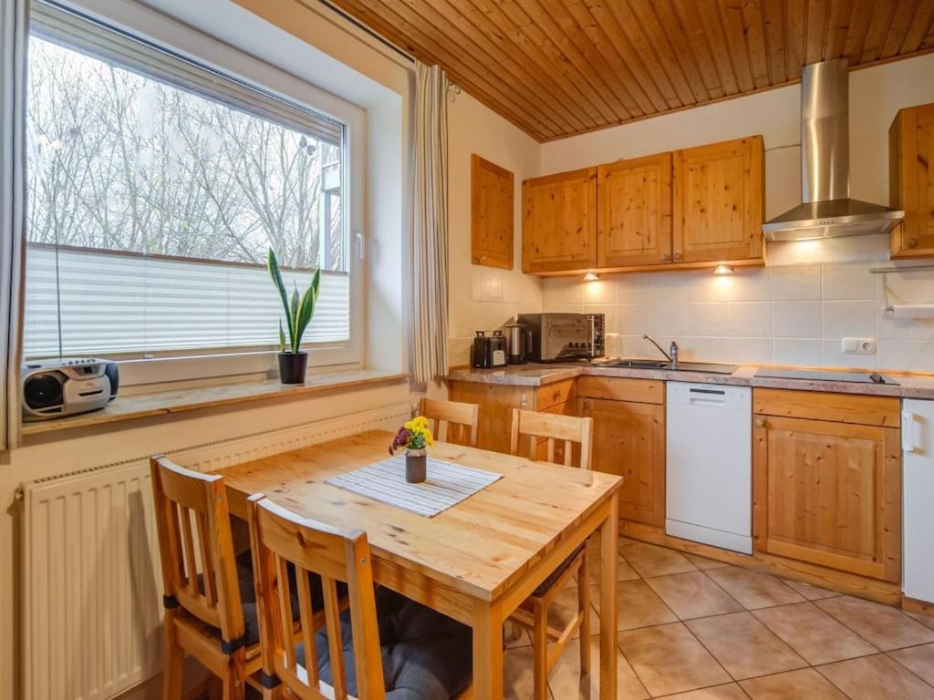 Apartment In Kuehlungsborn By The Forest Eksteriør bilde